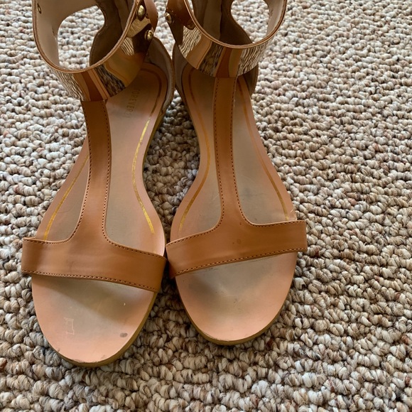 Sandals - Picture 2 of 3